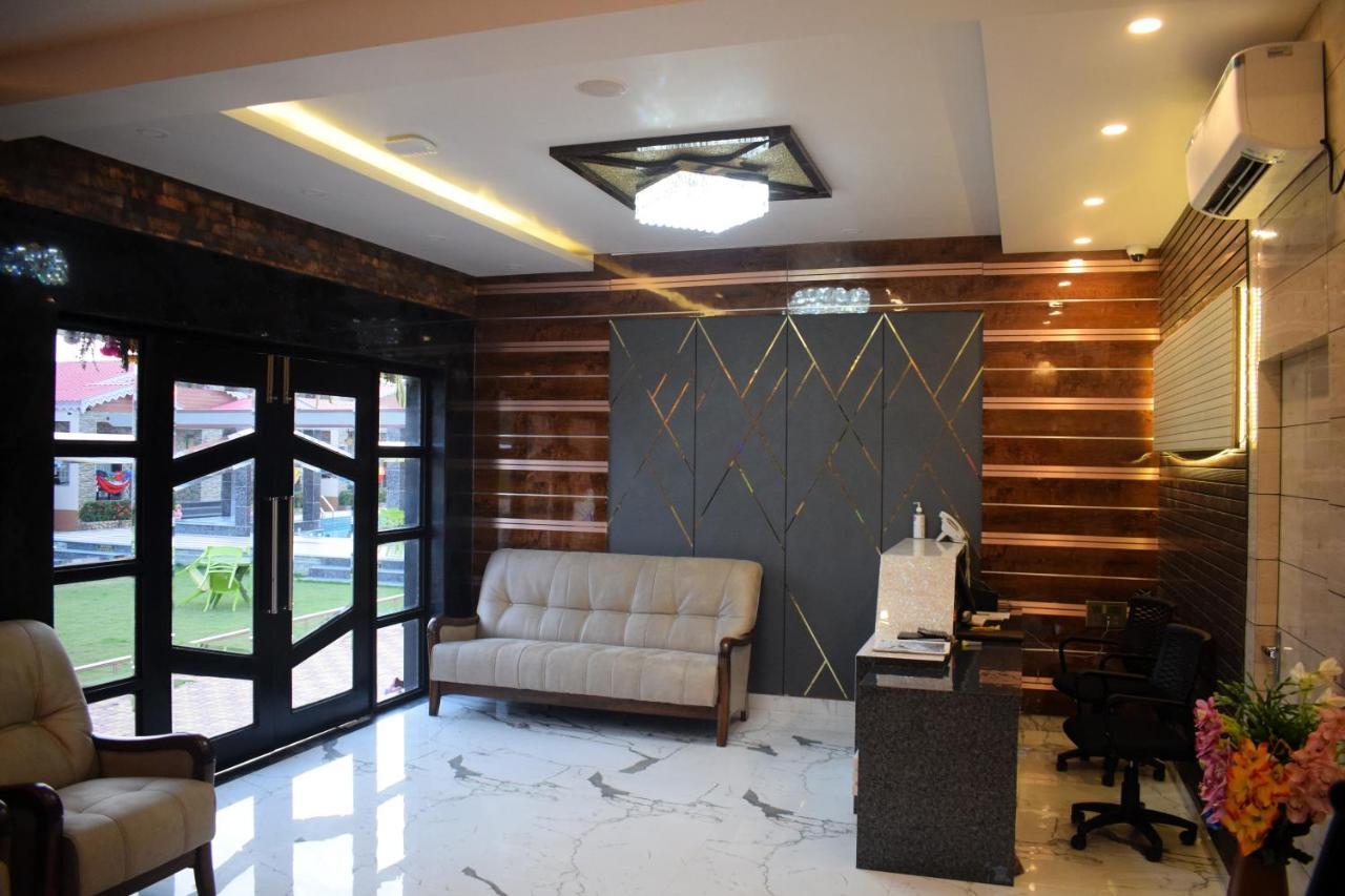 מנדרמוני Grand Beach Resort מראה חיצוני תמונה